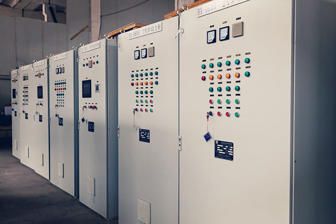The Vacuum Circuit Breaker and Its Role in Medium Voltage Power Panels
